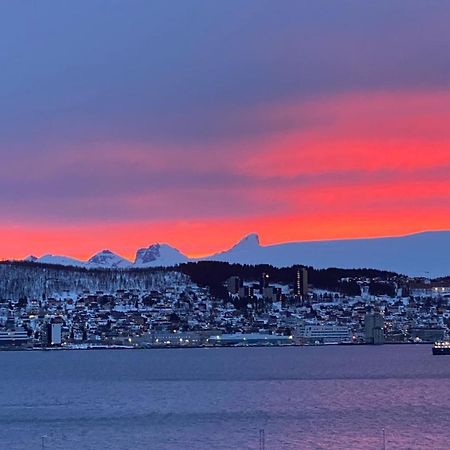 Apartament Polar Arctic View - Free Parking! Tromsø Zewnętrze zdjęcie